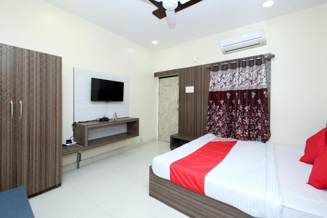 Oyo Flagship 27933 Hotel Green Valley Rāipur Exteriér fotografie