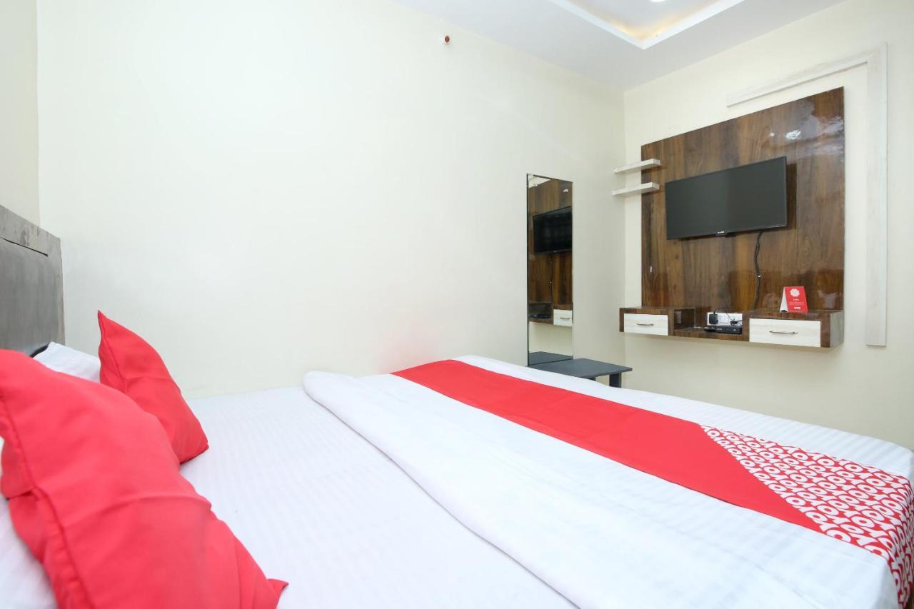 Oyo Flagship 27933 Hotel Green Valley Rāipur Exteriér fotografie